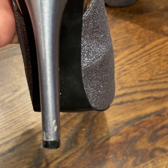 Guess charcoal sparkle heels - Picture 4 of 6